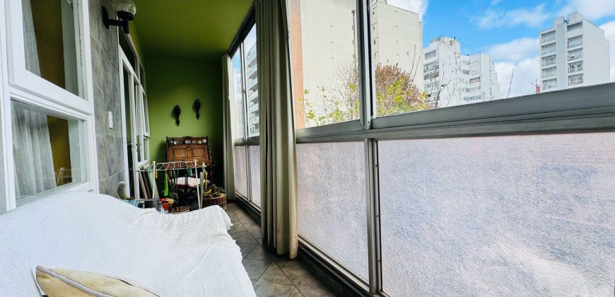 Departamento en 3 de Febrero 2700 de cuatro ambientes en semipiso