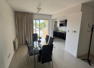Departamento en Bernardo de Irigoyen 4500 de tres ambientes con vista parcial al mar en alquiler Departamento en Bernardo de Irigoyen 4500 de tres ambientes con vista parcial al mar en alquiler