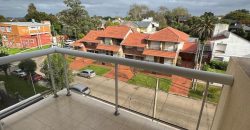 Departamento en Bernardo de Irigoyen 4500 de tres ambientes con vista parcial al mar en alquiler