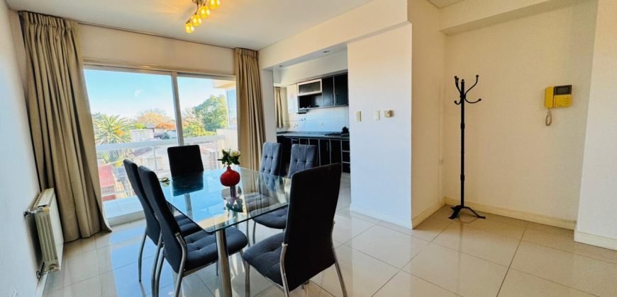 Departamento en Bernardo de Irigoyen 4500 de tres ambientes con vista parcial al mar en alquiler