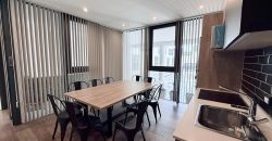 Venta moderno departamento 2 ambientes, Perla Norte, cochera opcional, apto credito