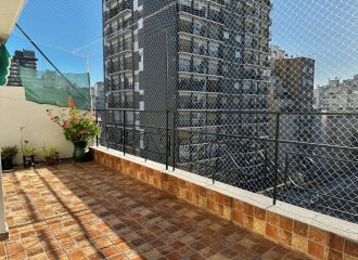 Departamento en Entre Rios 1900 de cuatro ambientes con baulera