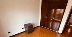 Casa en Acha 1600 de cuatro ambientes con quincho – apto credito