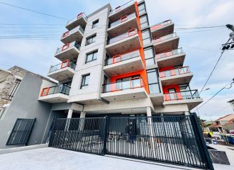 Departamento en Av. Felix U Camet 1100 de dos ambientes
