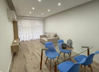 Departamento en Entre Rios 1800 de tres ambientes con espacio de cochera