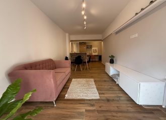 Departamento en Las Heras 2500 de tres ambientes con cochera