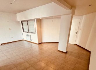 Departamento en alquiler en Catamarca 2000 de tres ambientes