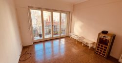 Departamento en Sarmiento 2300 de tres ambientes con balcon